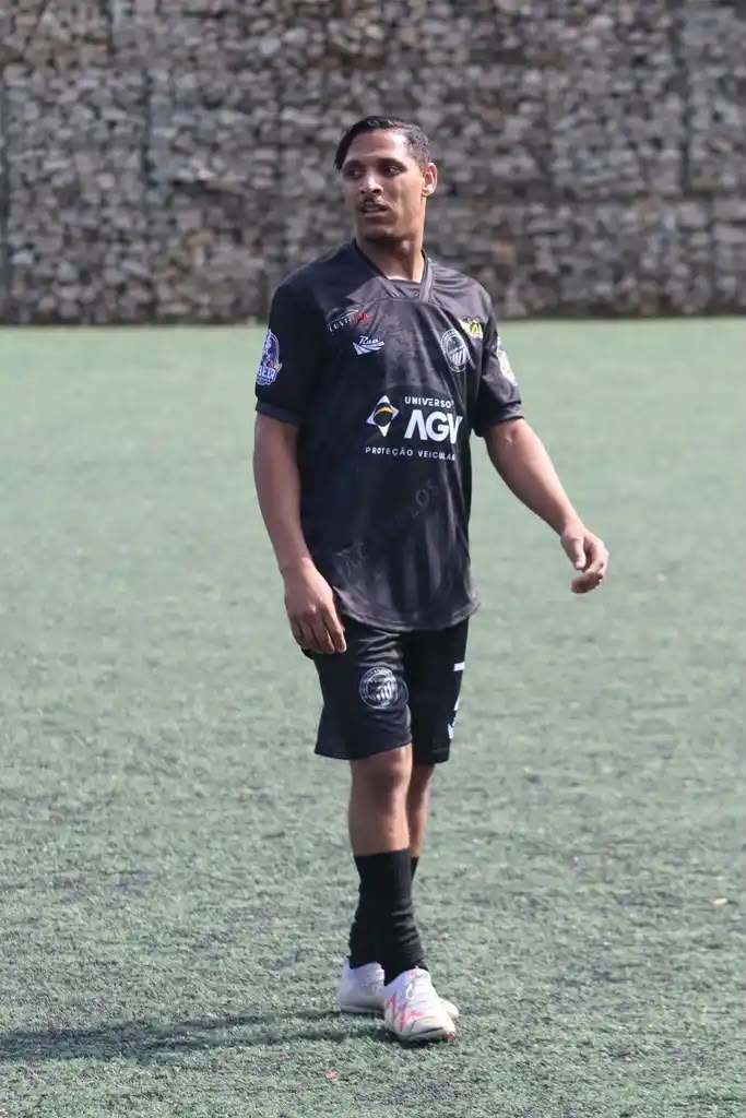 Nemias Sateles Sampaio Santiago